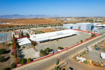 Two leasehold warehouses in Kokkinotrimithia, Nicosia