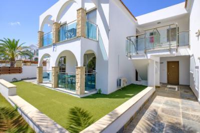 1-bedroom apartment with jacuzzi in Latchi, Paphos