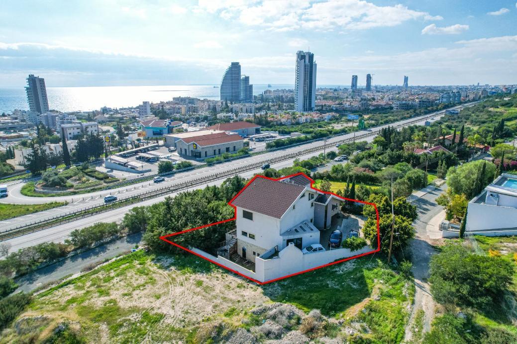 Two-storey house with a pool in Mouttagiaka, Limassol